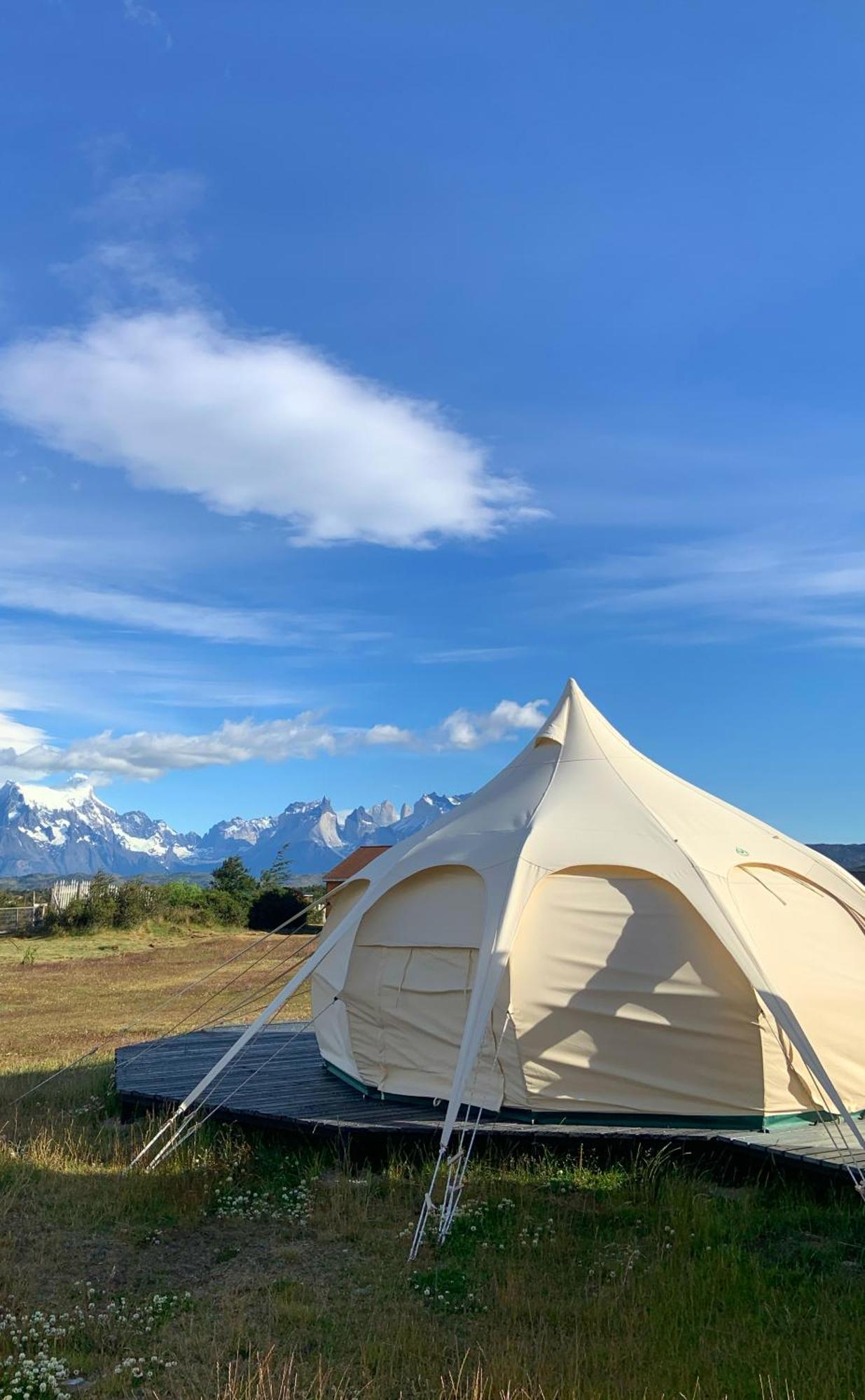 Chilenativo Riverside Camp Torres del Paine National Park Exterior photo
